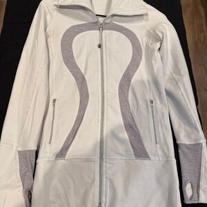 Lululemon fitted zip up jacket